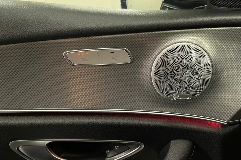 Mercedes-Benz E din 2020 cu 110.157 km - oferta MER147780 - foto 24