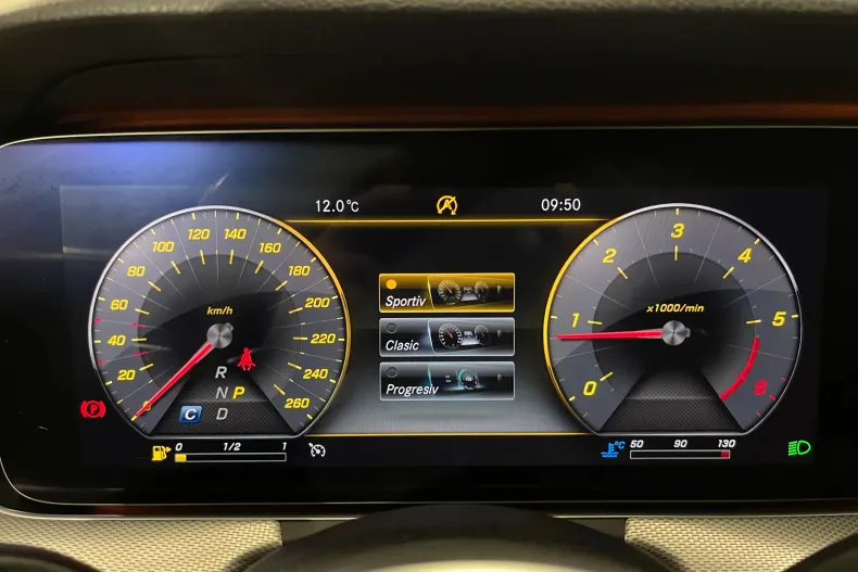 Mercedes-Benz E din 2020 cu 110.157 km - oferta MER147780 - foto 32