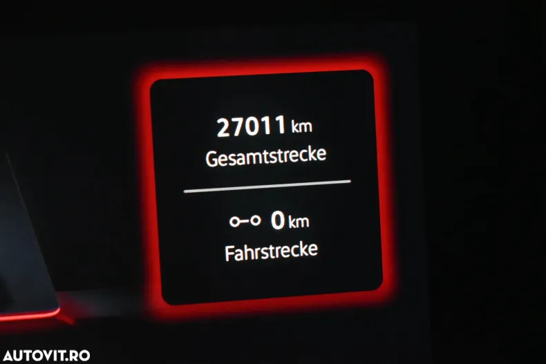 Volkswagen Passat din 2025 cu 27.011 km - oferta VOL147788 - foto 5