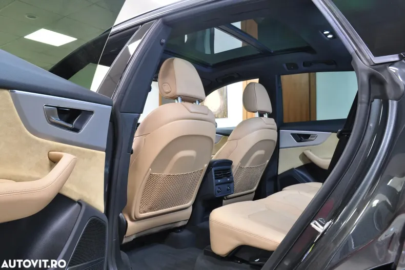 Audi Q8 din 2020 cu 48.228 km - oferta AUD147796 - foto 10