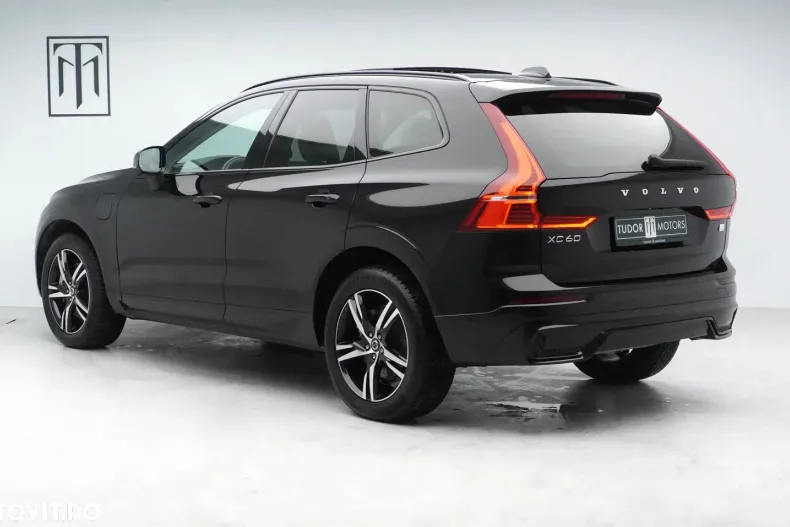 Volvo XC60 din 2024 cu 21.522 km - oferta VOL147797 - foto 3