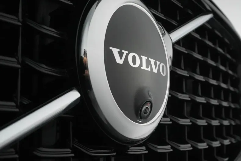 Volvo XC60 din 2024 cu 21.522 km - oferta VOL147797 - foto 7