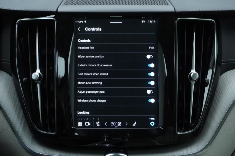 Volvo XC60 din 2024 cu 21.522 km - oferta VOL147797 - foto 34