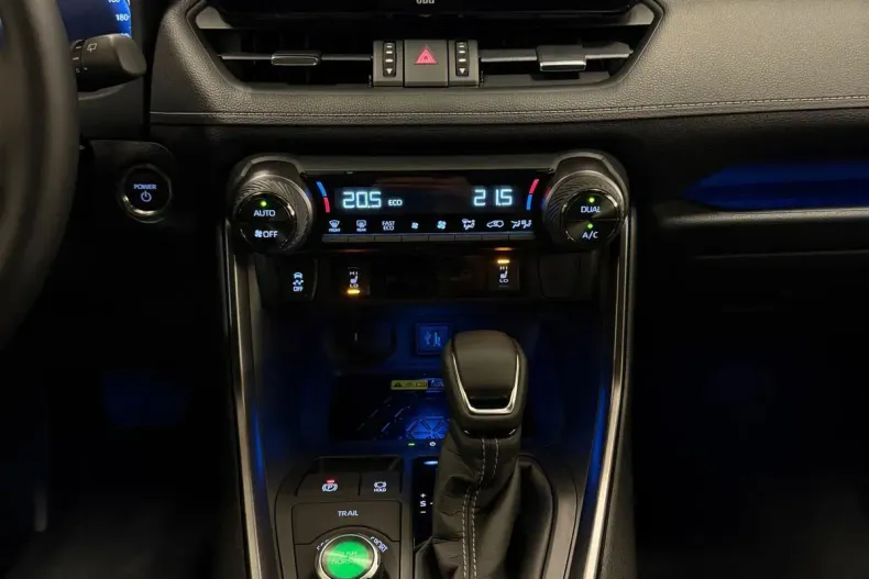 Toyota RAV4 din 2025 cu 10 km - oferta TOY147798 - foto 15