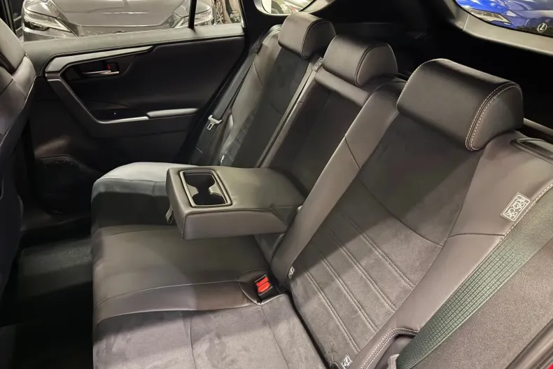 Toyota RAV4 din 2025 cu 10 km - oferta TOY147798 - foto 17