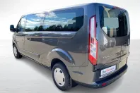 Ford Tourneo Custom din 2022 cu 61.200 km - oferta FOR147801 - foto 2