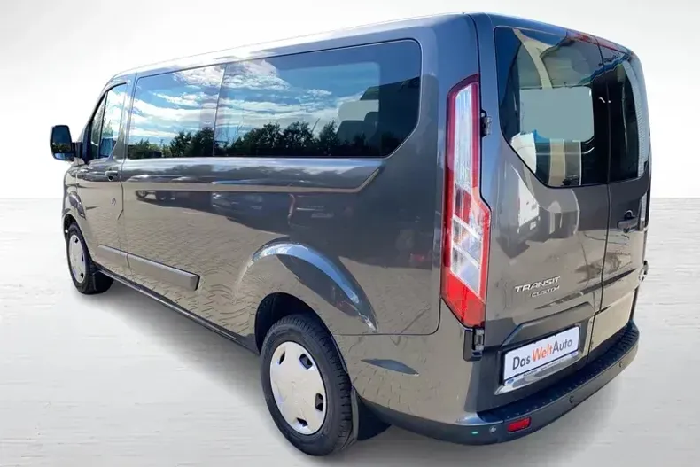 Ford Tourneo Custom din 2022 cu 61.200 km - oferta FOR147801 - foto 2