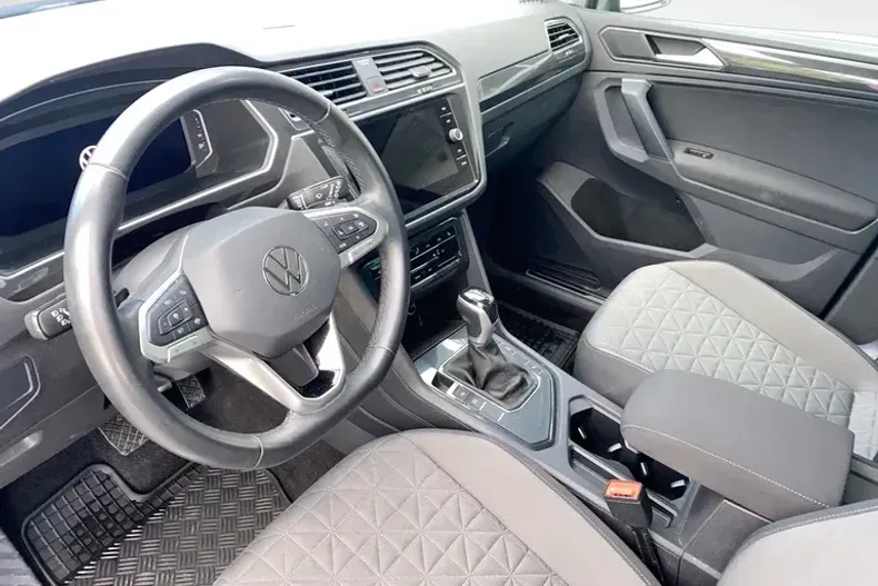 Volkswagen Tiguan din 2023 cu 54.000 km - oferta VOL147804 - foto 8