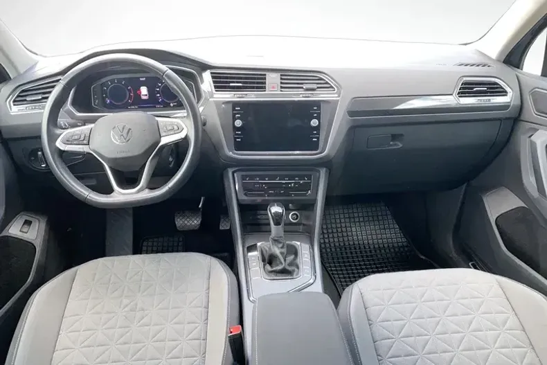 Volkswagen Tiguan din 2023 cu 54.000 km - oferta VOL147804 - foto 9