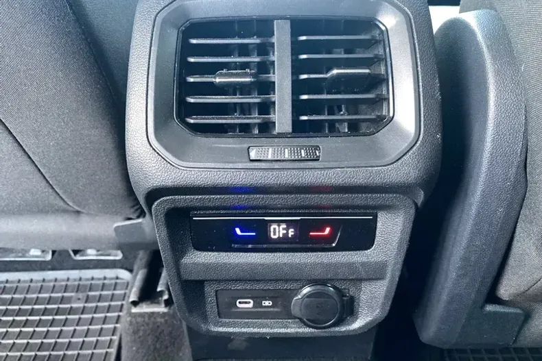 Volkswagen Tiguan din 2023 cu 54.000 km - oferta VOL147804 - foto 12