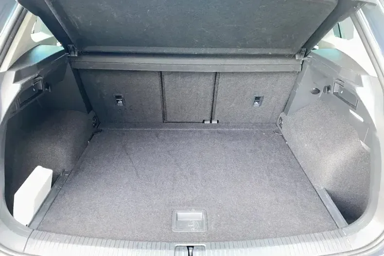 Volkswagen Tiguan din 2023 cu 54.000 km - oferta VOL147804 - foto 14