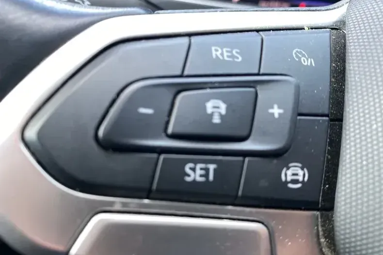 Volkswagen Tiguan din 2023 cu 54.000 km - oferta VOL147804 - foto 25