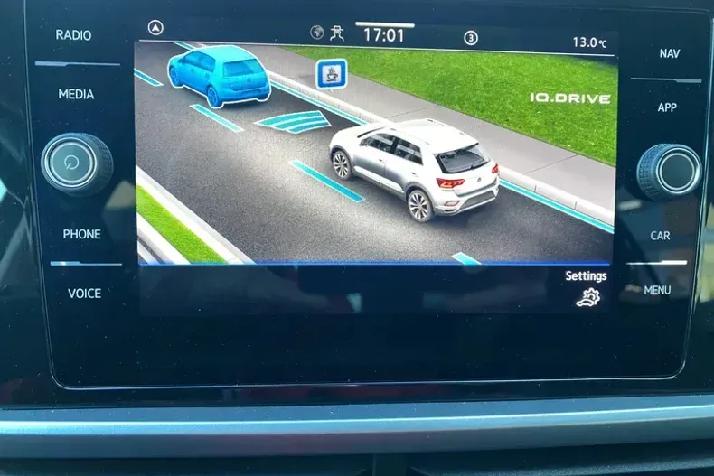 Volkswagen T-Roc din 2022 cu 77.250 km - oferta VOL147805 - foto 15