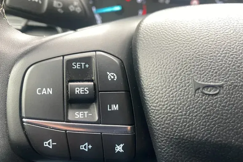 Ford Puma din 2023 cu 31.600 km - oferta FOR147806 - foto 24