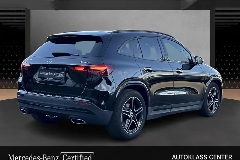 Mercedes-Benz GLA din 2023 cu 13.530 km - oferta MER147810 - foto 6