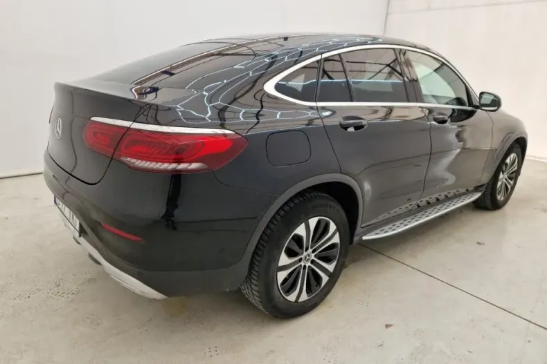 Mercedes-Benz GLC Coupe din 2022 cu 67.351 km - oferta MER147811 - foto 4