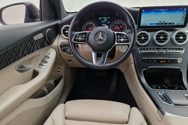 Mercedes-Benz GLC Coupe din 2022 cu 67.351 km - oferta MER147811 - foto 5