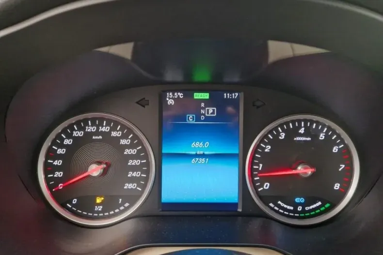 Mercedes-Benz GLC Coupe din 2022 cu 67.351 km - oferta MER147811 - foto 6