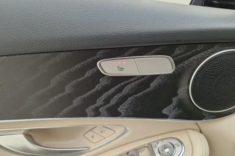 Mercedes-Benz GLC Coupe din 2022 cu 67.351 km - oferta MER147811 - foto 10