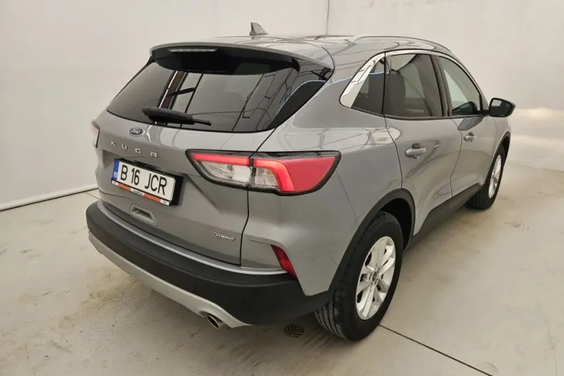 Ford Kuga din 2023 cu 29.369 km - oferta FOR147812 - foto 3