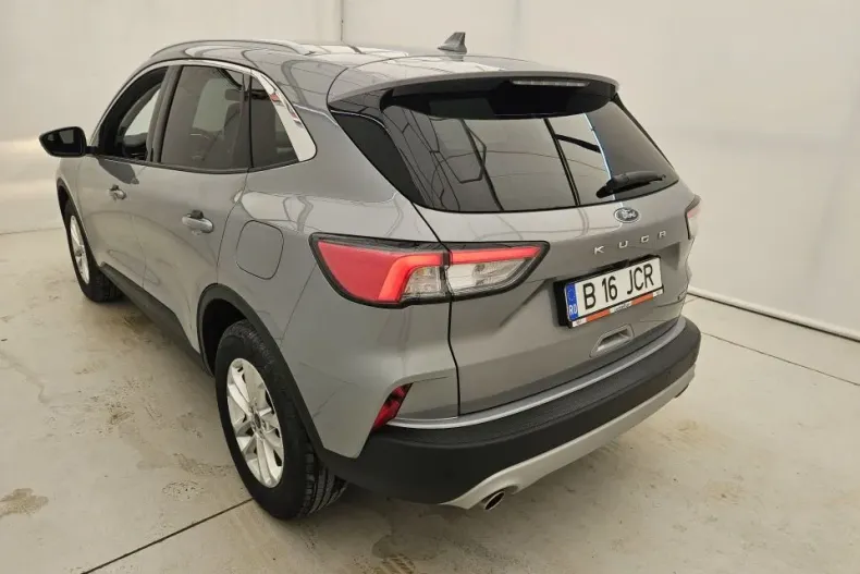 Ford Kuga din 2023 cu 29.369 km - oferta FOR147812 - foto 4