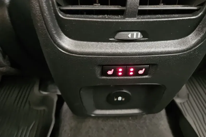 Ford Kuga din 2023 cu 29.369 km - oferta FOR147812 - foto 9