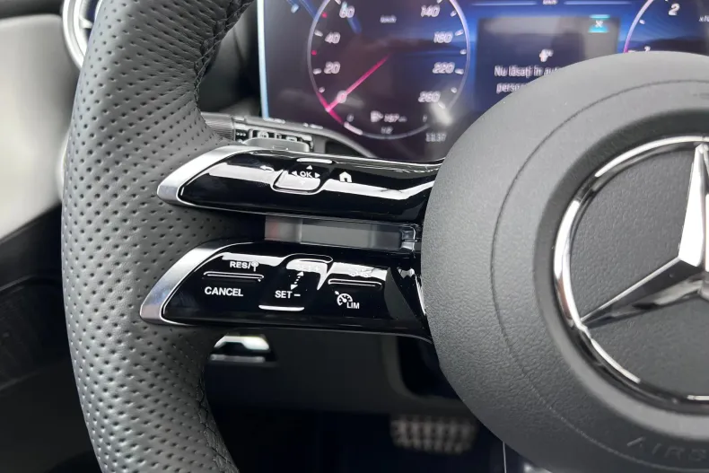 Mercedes-Benz GLC din 2025 cu 10 km - oferta MER147821 - foto 9