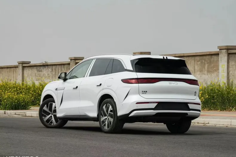 BYD Tang L din 2025 cu 0 km - oferta BYD147829 - foto 4