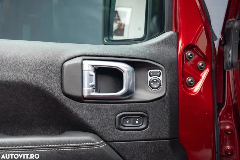 Jeep Wrangler din 2022 cu 37.333 km - oferta JEE147834 - foto 19
