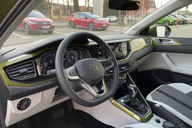 Volkswagen Taigo din 2025 cu 1 km - oferta VOL147843 - foto 8