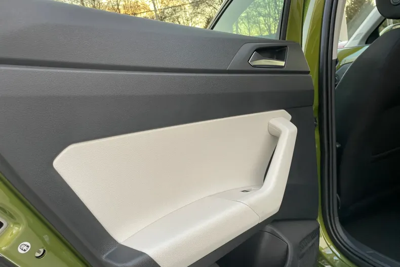 Volkswagen Taigo din 2025 cu 1 km - oferta VOL147843 - foto 12