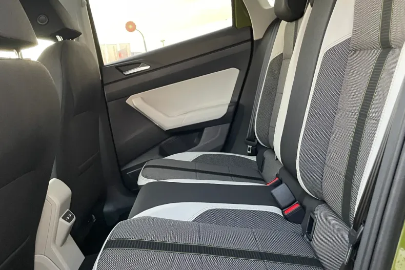 Volkswagen Taigo din 2025 cu 1 km - oferta VOL147843 - foto 13