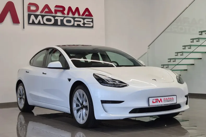 Tesla Model 3 din 2022 cu 72.900 km - oferta TES147848 - foto 2
