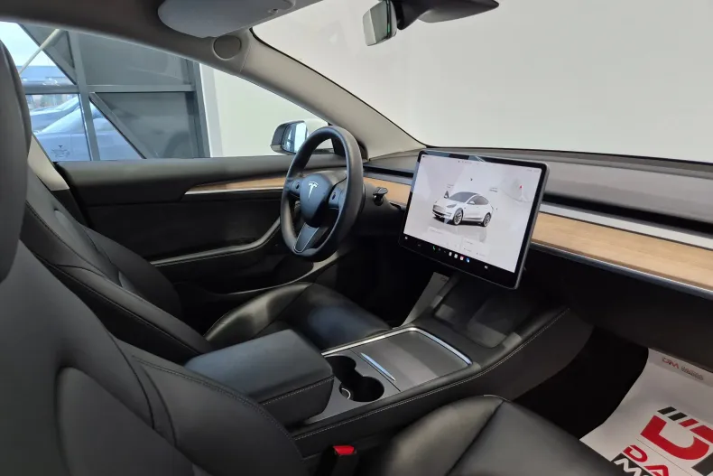 Tesla Model 3 din 2022 cu 72.900 km - oferta TES147848 - foto 12