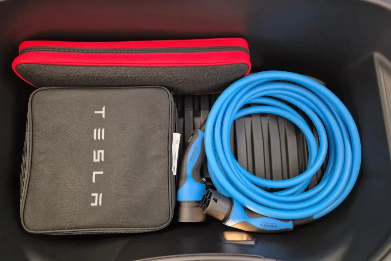 Tesla Model 3 din 2022 cu 72.900 km - oferta TES147848 - foto 26