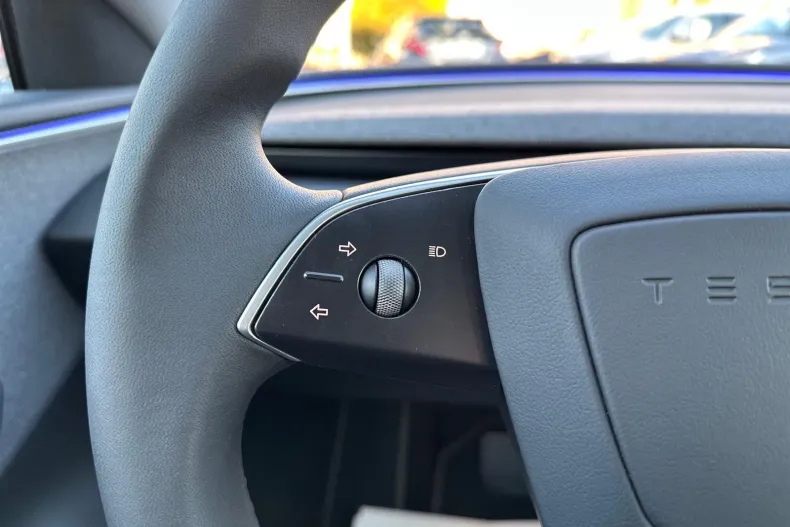 Tesla Model 3 din 2024 cu 38.592 km - oferta TES147853 - foto 20