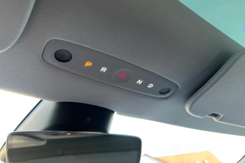 Tesla Model 3 din 2024 cu 38.592 km - oferta TES147853 - foto 31