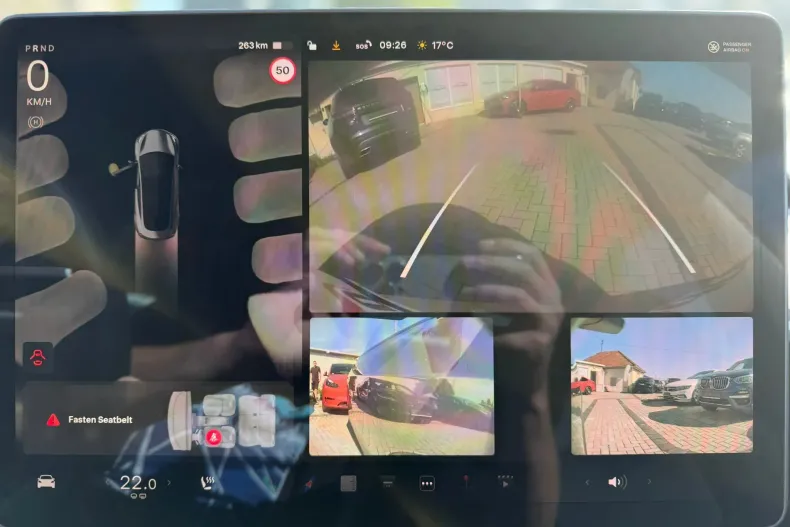 Tesla Model 3 din 2023 cu 24.345 km - oferta TES147855 - foto 8