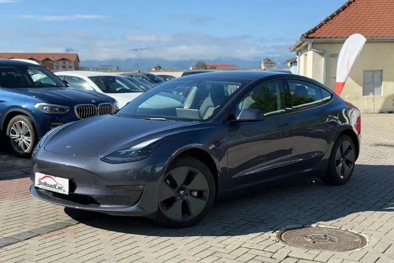 Tesla Model 3 din 2023 cu 24.345 km - oferta TES147855 - foto 29