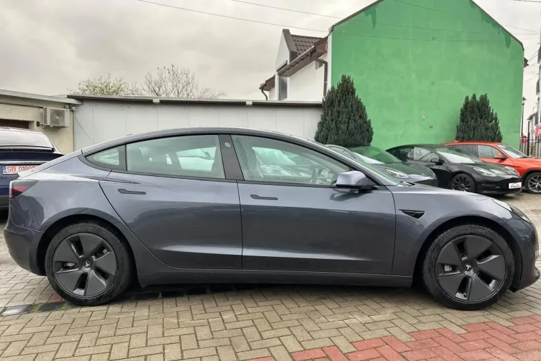 Tesla Model 3 din 2021 cu 82.793 km - oferta TES147856 - foto 13