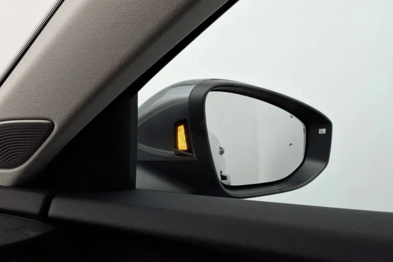 Skoda Superb din 2025 cu 5.000 km - oferta SKO147857 - foto 11