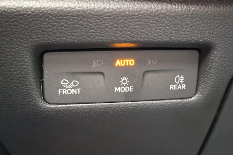 Skoda Superb din 2025 cu 5.000 km - oferta SKO147857 - foto 35