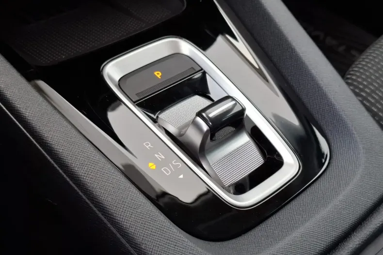 Skoda Octavia din 2025 cu 5.000 km - oferta SKO147859 - foto 30