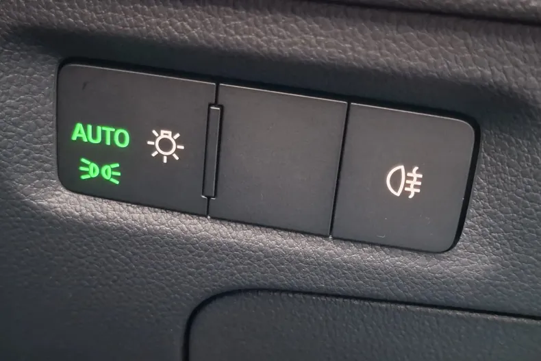 Skoda Octavia din 2025 cu 5.000 km - oferta SKO147859 - foto 35