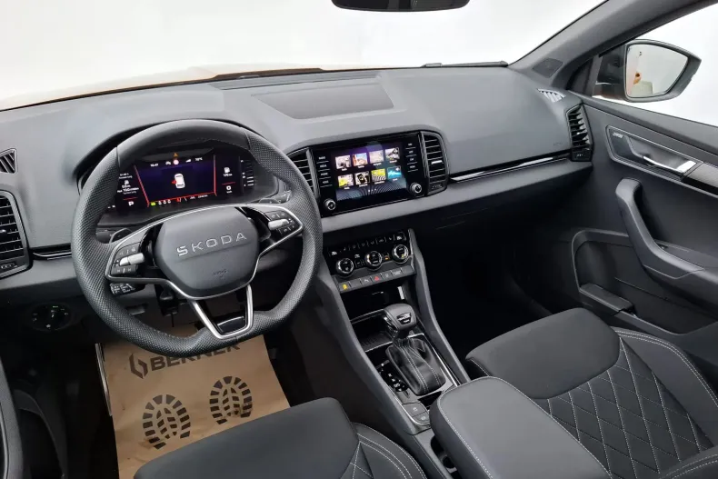 Skoda Karoq din 2025 cu 5.000 km - oferta SKO147860 - foto 36