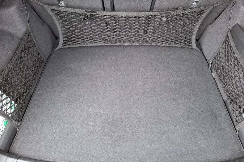 Skoda Karoq din 2025 cu 5.000 km - oferta SKO147860 - foto 40