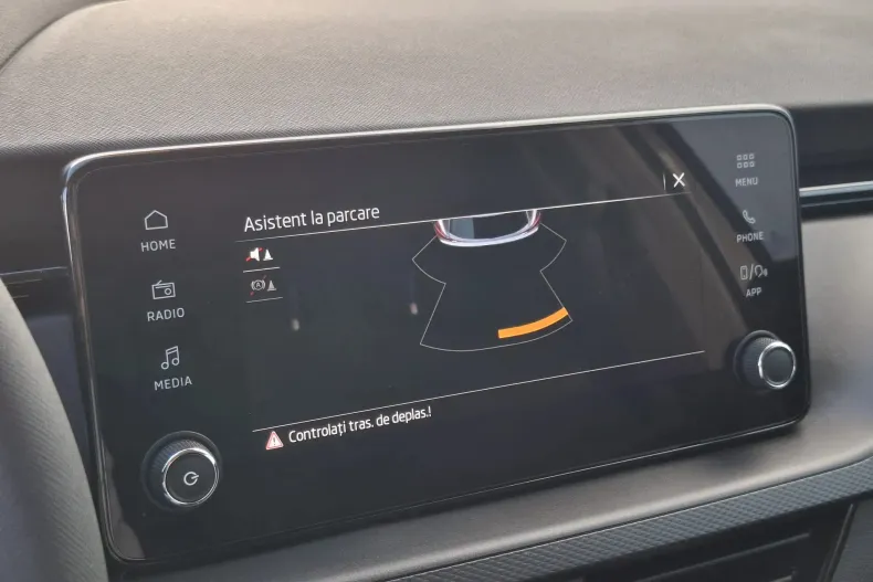 Skoda Kamiq din 2024 cu 5.854 km - oferta SKO147861 - foto 7