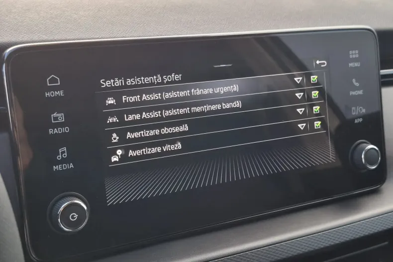 Skoda Kamiq din 2024 cu 5.854 km - oferta SKO147861 - foto 8