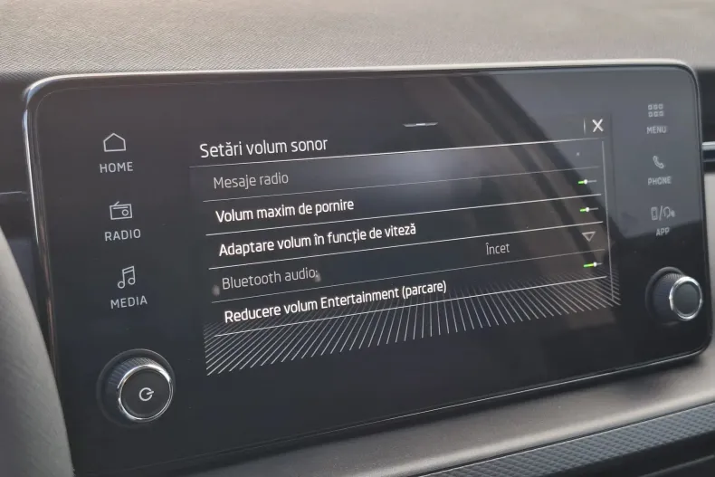 Skoda Kamiq din 2024 cu 5.854 km - oferta SKO147861 - foto 10