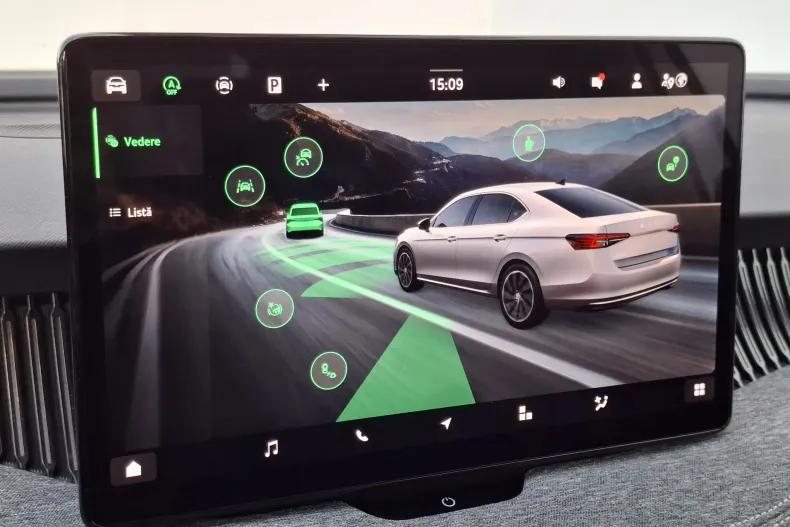 Skoda Superb din 2025 cu 13.836 km - oferta SKO147862 - foto 22